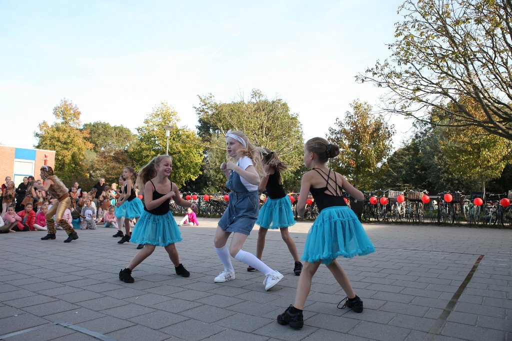 Schoolplein Festival B 150.jpg